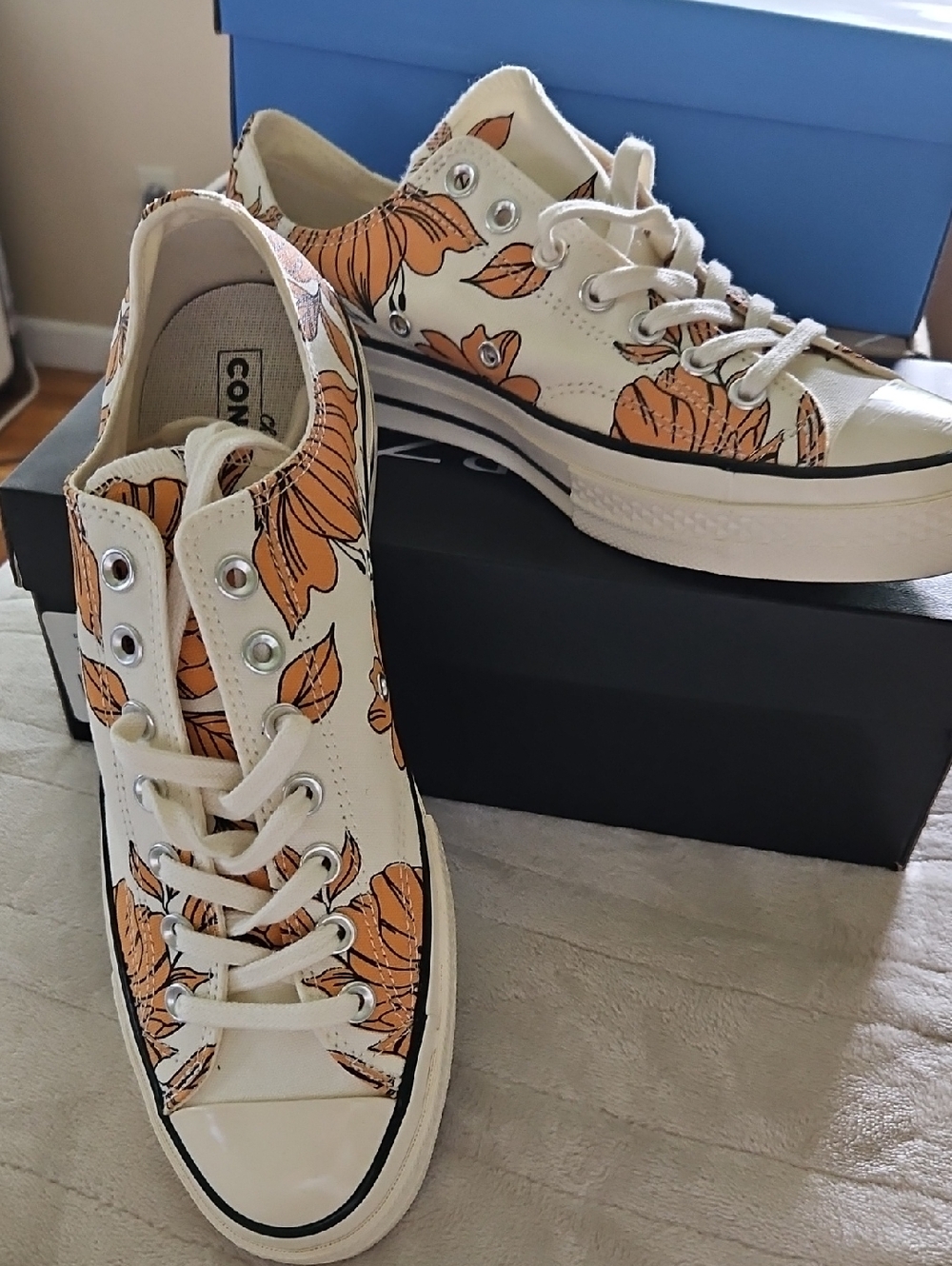 FABULOUS! Converse Women's Low Top Sneakers in Cream with Orange Floral Print
